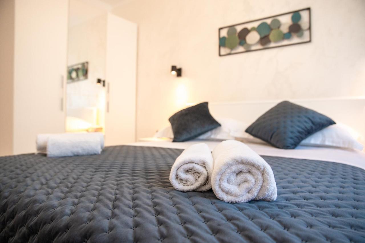 Luxury Maraschino Apartments ザダル エクステリア 写真